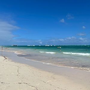 Meet your Posher, Jhosy